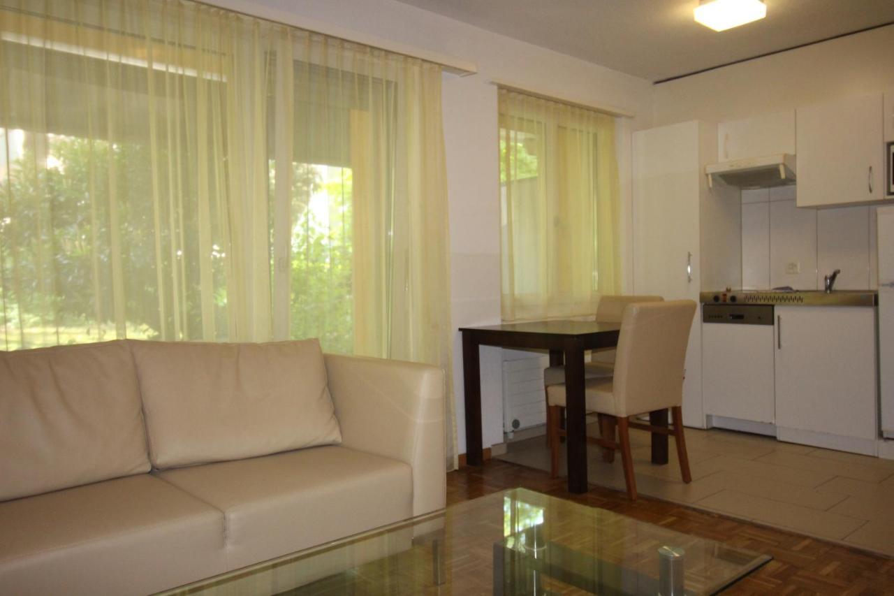 Swiss Star District 11 - Self Check-In Apartment ซูริก ภายนอก รูปภาพ